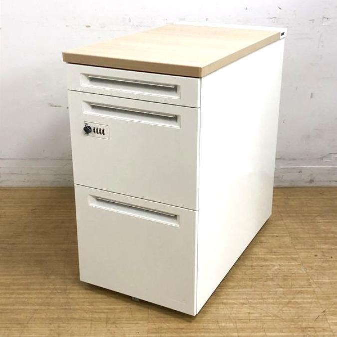 【大量在庫】A4ファイル×2段　＋　ペントレーの3段収納　オカムラ　アドバンス　ホワイト　脇机3段　天板カラー：ネオウッドライト
                        アドバンス
                                    中古
            