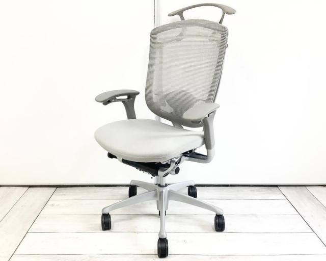 オカムラ オカムラ レオパード キャスター付き ホワイトフレーム ミドルバック 座：革張り 肘付き ミーティングチェア 会議椅子 オフィスチェア  デスクチェア CE73WS-FJK オフィスチェア