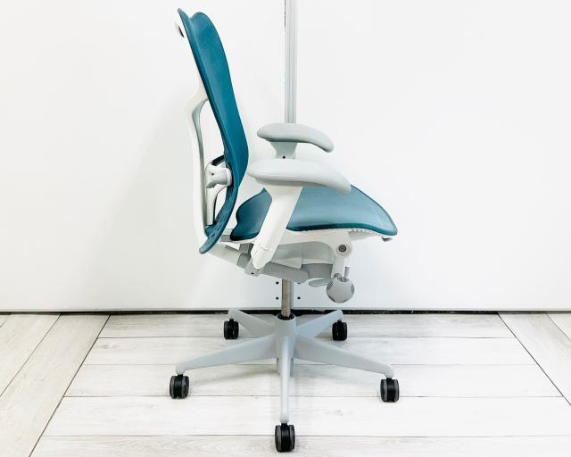 ハーマンミラー ミラ2チェア Mirra2 Chair ヘッドレスト付 良品