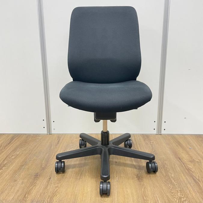 中古】トルテチェア イトーキ/ITOKI 肘無ハイバックチェア