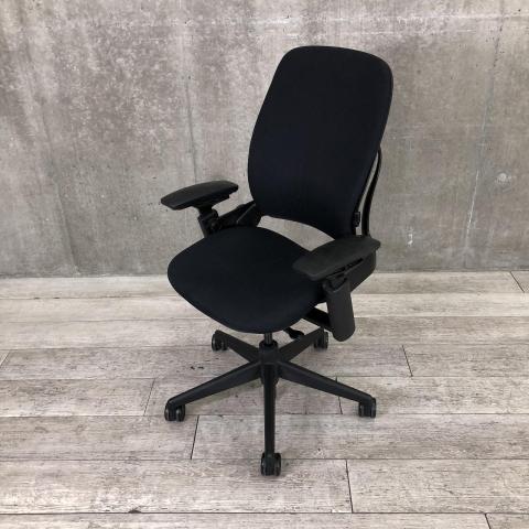 Steelcase（スチールケース）のシリーズ一覧 - 中古オフィス家具なら