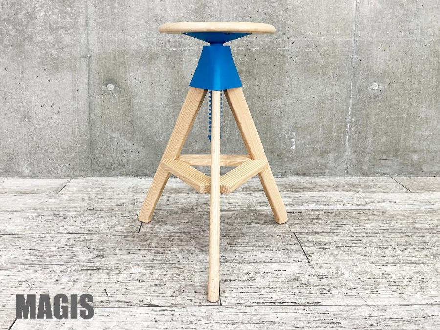 MAGIS /マジス　Tom & Jerry /トム＆ジェリー スツール ハイタイプ　回転昇降式　コンスタンチン・グルチッチ　ブルー
                        その他シリーズ
                                    中古
            