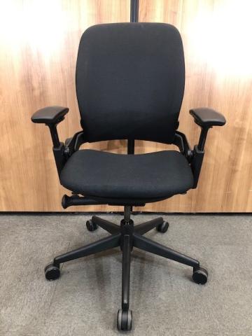 中古】リープV2 Steelcase/スチールケース 肘付ハイバックチェア