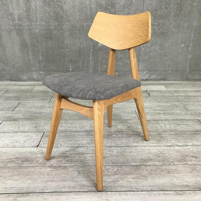 【モダンなミーティングチェア入荷です！ オフィスのカフェ化・ABW化に！】■ダイニング/ミーティング/スタッキングチェア　■ナチュラル　【弊社使用欄：A00916137】
                        その他シリーズ
                                    中古
            