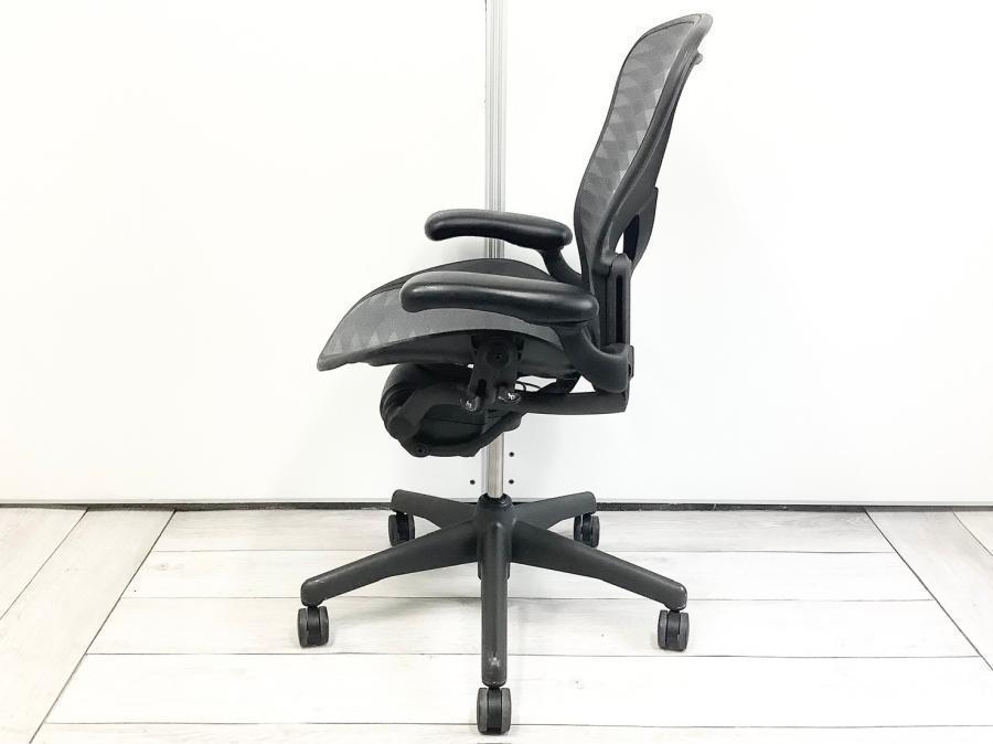 ハーマンミラー　アーロンチェア　Bサイズ　フル装備　ポスチャーフィット 中古】ハーマンミラー アーロンチェア Bサイズ フル装備