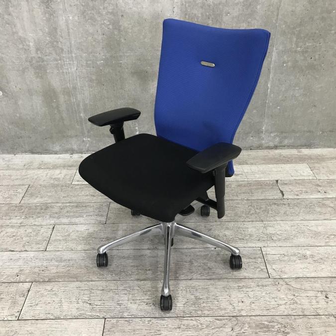 【在庫入替セール品】【定価約10万円】【可動肘付きハイバックOAチェア】■オカムラ製　フィーゴ　肘付きハイバックチェア【B】
                        フィーゴチェア
                                    中古
            