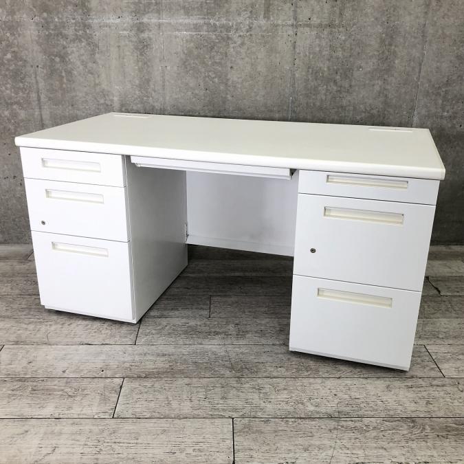 使い勝手抜群の左右3段袖付きデスクが入荷！W1400サイズのため島の面にも設置可能！
■イナバ/デュエナ/ホワイト
                        デュエナ
                                    中古
            