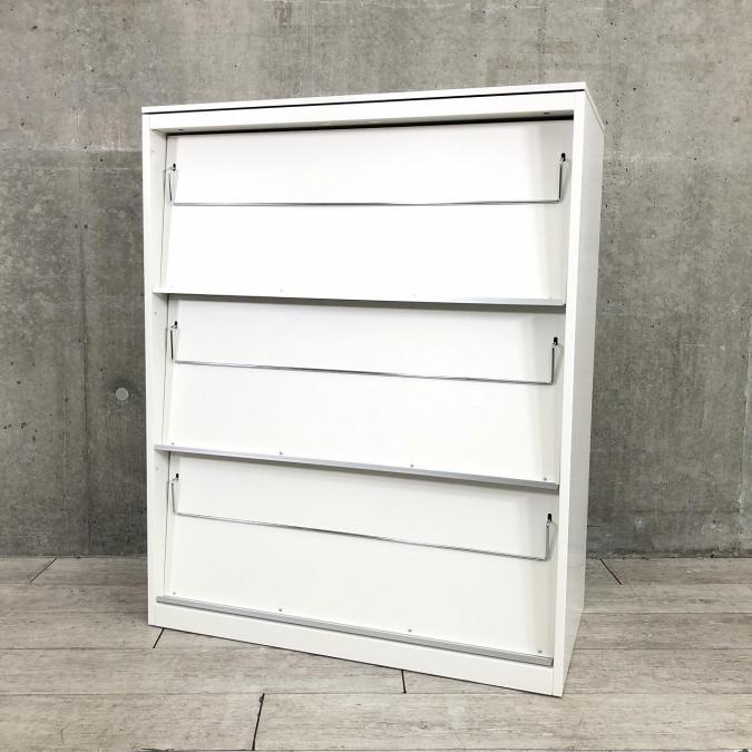 【希少な雑誌架が入荷しました！】【オフィスの共用部やエントランスなどに！】■オカムラ（okamura）　レクトライン　雑誌架　■ホワイト　■幅900×450㎜【弊社使用欄：A00924760】
                        レクトライン
                                    中古
            