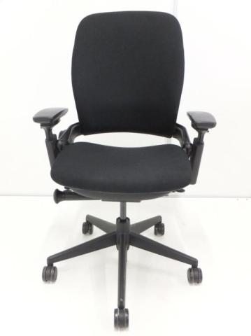 中古】リープV2 Steelcase/スチールケース 肘付ハイバックチェア