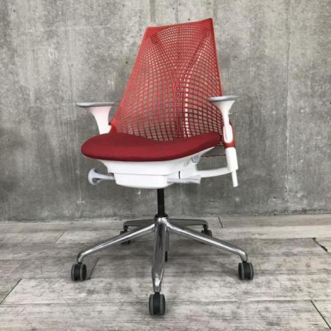 ◆ハーマンミラー（Herman Miller）/セイル■レッド×ホワイトフレーム　可動肘付き
                        セイル 前傾機能有
                                    中古
            