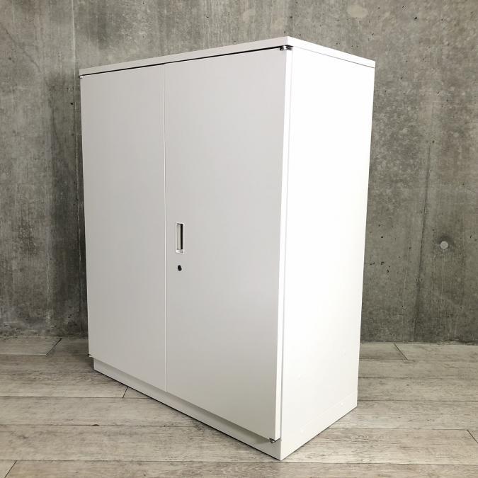 【在庫入れ替えセール！！】【取っ手がどの方向からでも開くマルチハンドル！】■イトーキ/シンライン　■天板付き　■ホワイト【弊社使用欄：A00898259】
                        シンライン
                                    中古
            