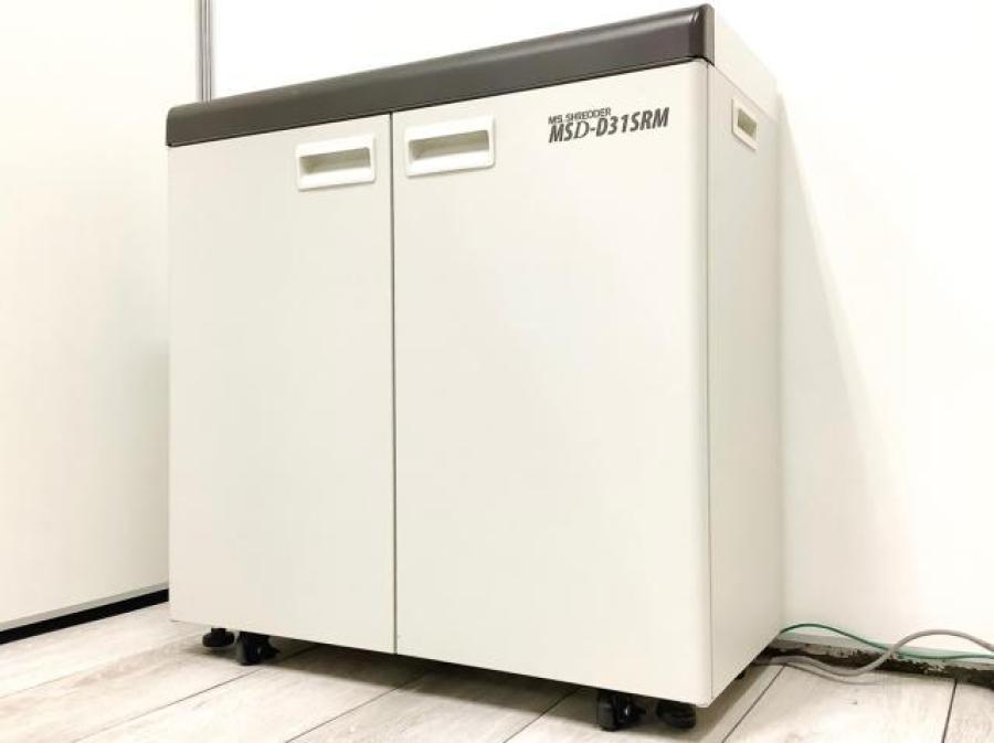 【1台入荷】裁断枚数最大約26枚⇒デスクサイド配置OKコンパクトかなり便利！◆明光商会製MSD-D31SRM
                        MSDシリーズ
                                    中古
            