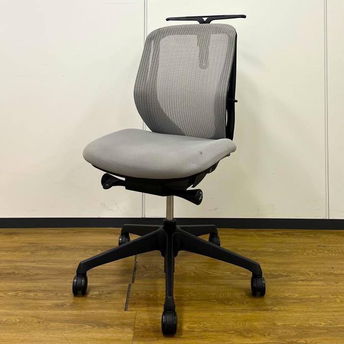 【人気シリーズチェア！】オカムラ　シルフィーメッシュ　グレー　肘無　ハンガー付
                        シルフィーメッシュ
                                    中古
            