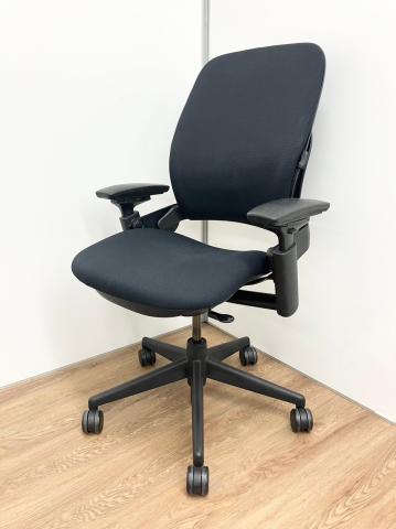 中古】リープV2 Steelcase/スチールケース 肘付ハイバックチェア