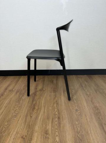 日本最級 KOKUYO コクヨ 濃茶色 椅子 イス スタッキングチェア