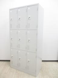 【南】【大人数の増員に対応可能】クロガネ　9人用ロッカー　ダイアル錠　中古オフィス家具　オフィスバスターズ　半導体バブル　オフィス　中古半導体バブル　半導体特需　エンジニア　CAD【天神ビックバン/博多コネクティッドに伴い移転をご検討の方おすすめ】