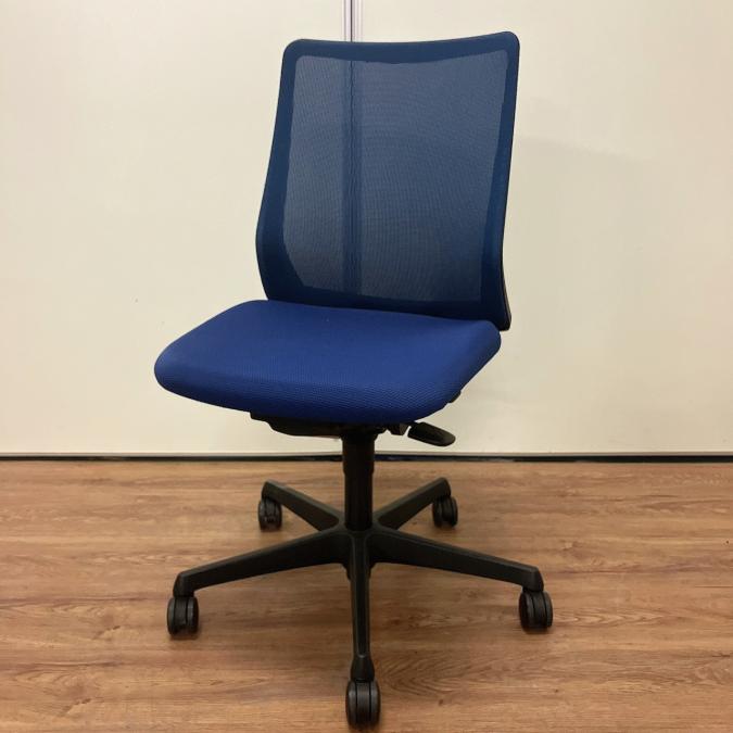 中古】フルーエントチェア CB31ZR FKB3 オカムラ/okamura 肘無