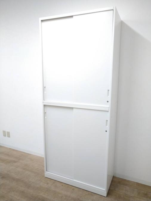 【定価約16万円】【上下引き違い書庫セットの入荷です】■イトーキ製　エス　上下書庫セット
                        エスキャビネット
                                    中古
            