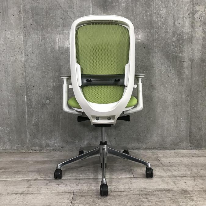 中古】シルフィーメッシュ C685BZ FMP5 オカムラ/okamura 肘付