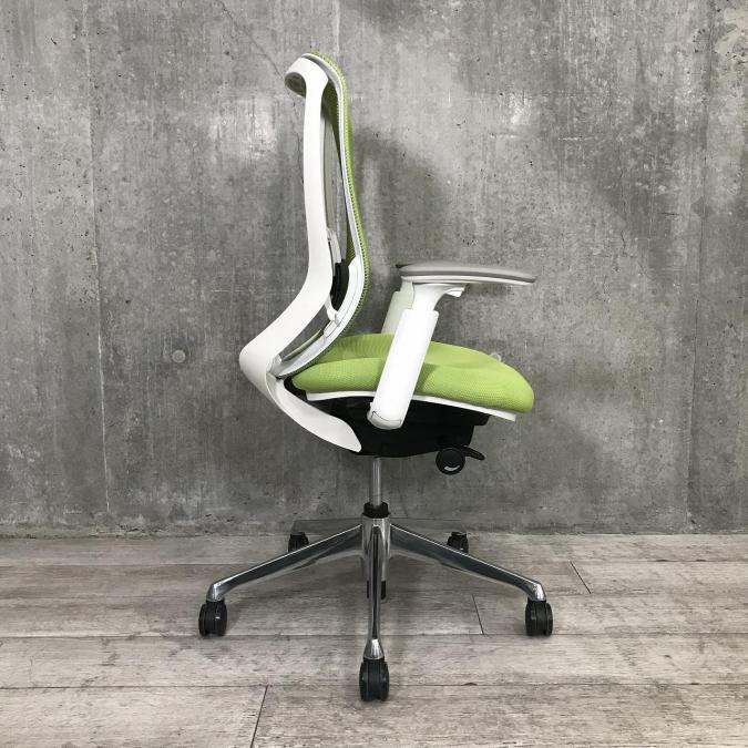 【中古 S(美品)】Sylphy(シルフィー) C685ZR-FMP5 中古】C685ZR-FMP5 | オカムラ Sylphy オフィスチェア - Kagg