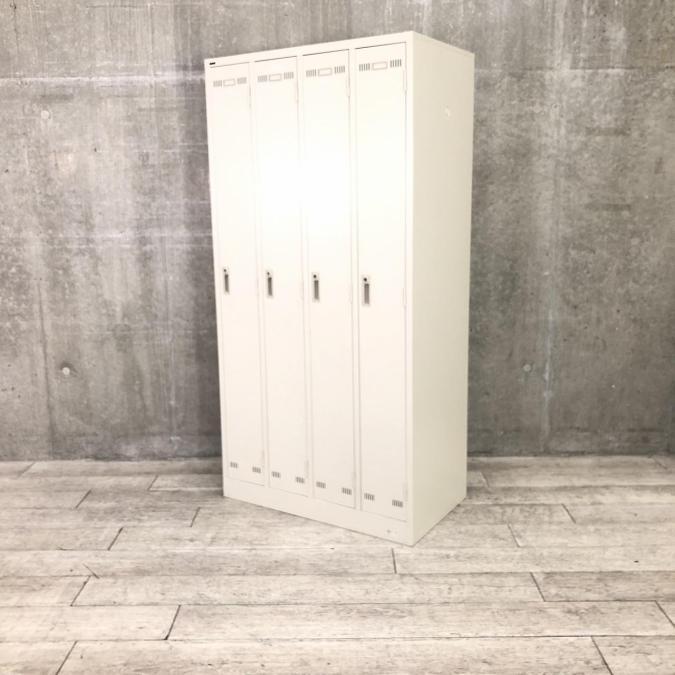 【オフィスロッカーの定番！】■生興製　ニューグレー色　人気の4名用更衣ロッカー
                        ＳＬＫロッカー
                                    中古
            