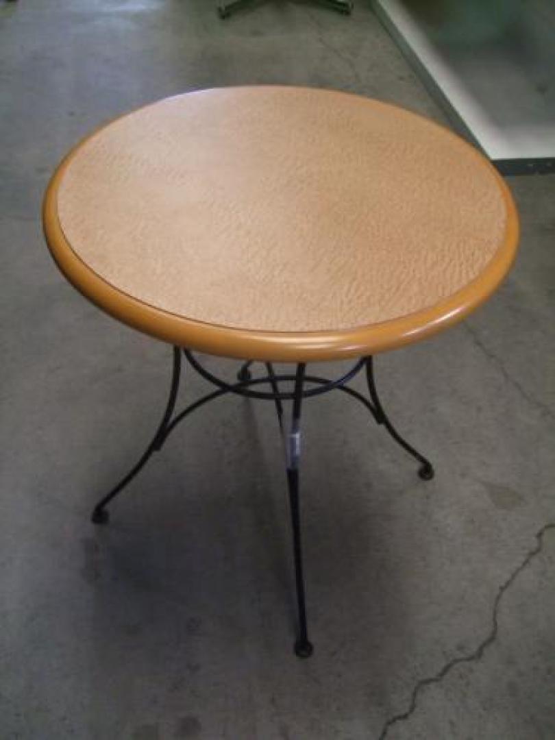 丸テーブル
                                    中古
            