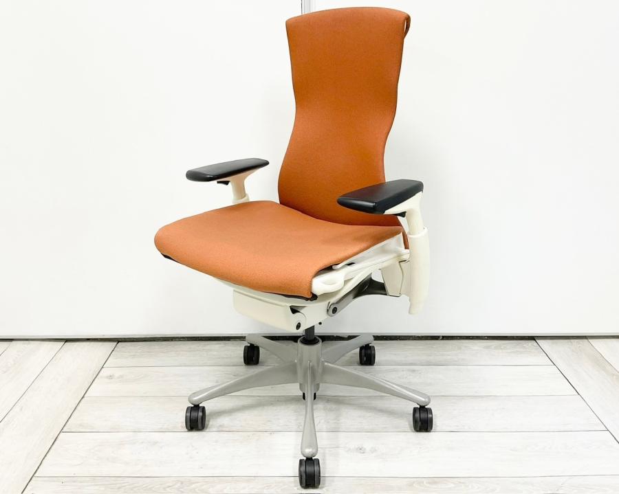 アームレスト幅調整で肩が楽！エンボディチェア　ハーマンミラー中古 中古】エンボディチェア Herman Miller/ハーマンミラー 肘付