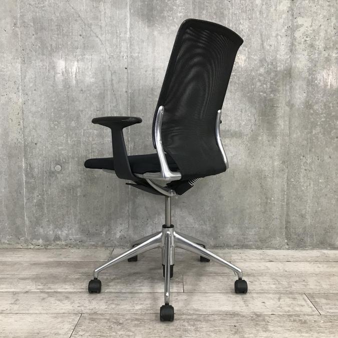 メダチェア vitra/ヴィトラ 肘付ハイバックチェア 中古】メダチェア vitra/ヴィトラ 肘付ハイバックチェア 440485