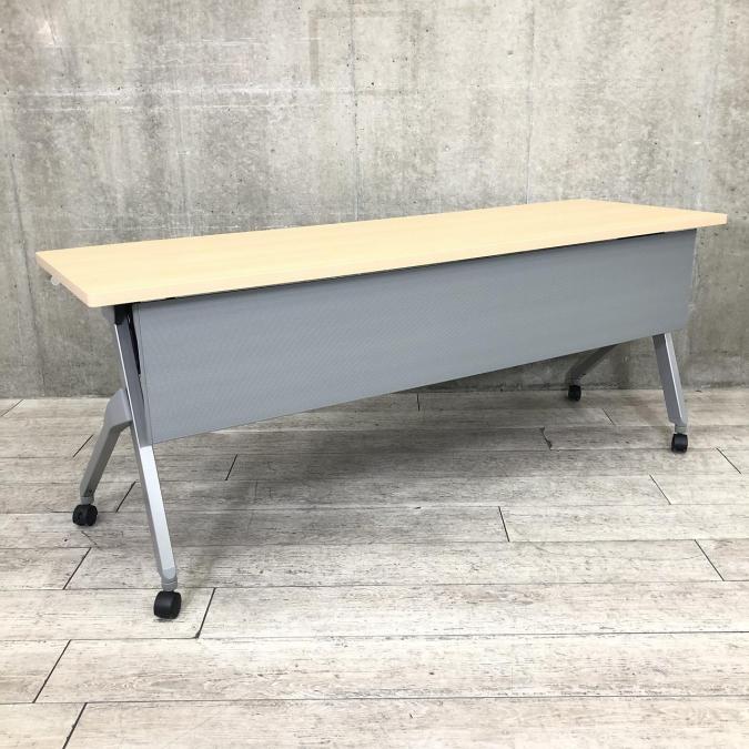 【フレキシブルに活躍する便利アイテム！】■オカムラ　サイドスタックテーブル　W1800×D600mm　幕板付き　人気のナチュラル木目カラー！★【440729】
                        フラプター
                                    中古
            