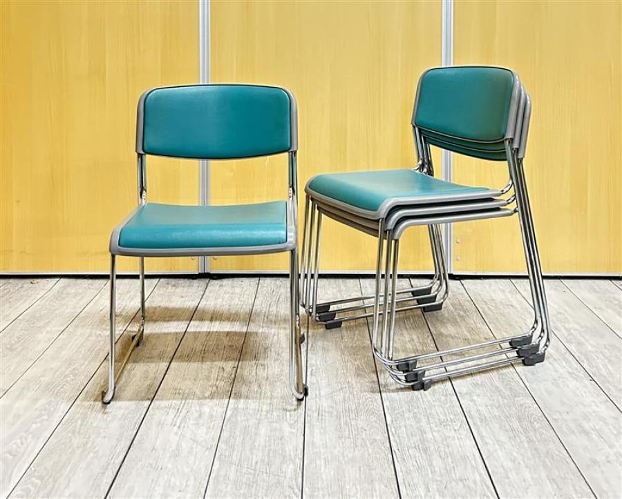 【8脚入荷！！】コクヨ製のスタッキングチェア！中古　スタッキング　ミーティング　ブルー　会議　キャスター無し　コクヨ　KOKUYO　収納　CKシリーズ　4脚セット
                        CK-M845
                                    中古
            