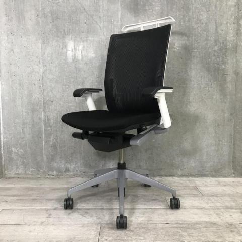 【中古】ヴェントチェア KE-867JAHZLT1T5 イトーキ/ITOKI 肘付ハイバックチェア 441094