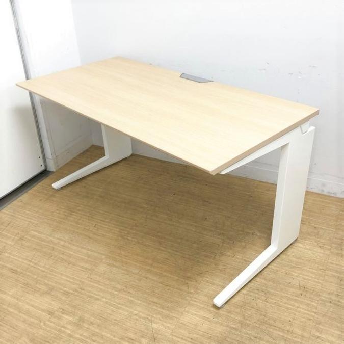 平机　オカムラ　プロユニット　W1400サイズ　ナチュラル（MK37） ※樹脂パーツ部分に多少日焼けあり
                        プロユニット
                                    中古
            