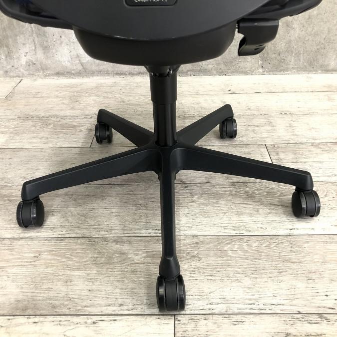 中古】エスクード C497ZR FHB4 オカムラ/okamura 肘付ハイバック