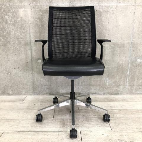 中古】シンクチェア（2014年以前モデル） THK-23201L Steelcase/スチールケース 肘付ハイバックチェア 442151 -  中古オフィス家具ならオフィスバスターズ