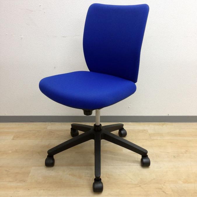 【在庫入替セール品】オールブルーのローコストチェアが入荷！コンパクトで使い勝手〇
■内田洋行/エポ/ブルー
                        エポ
                                    中古
            