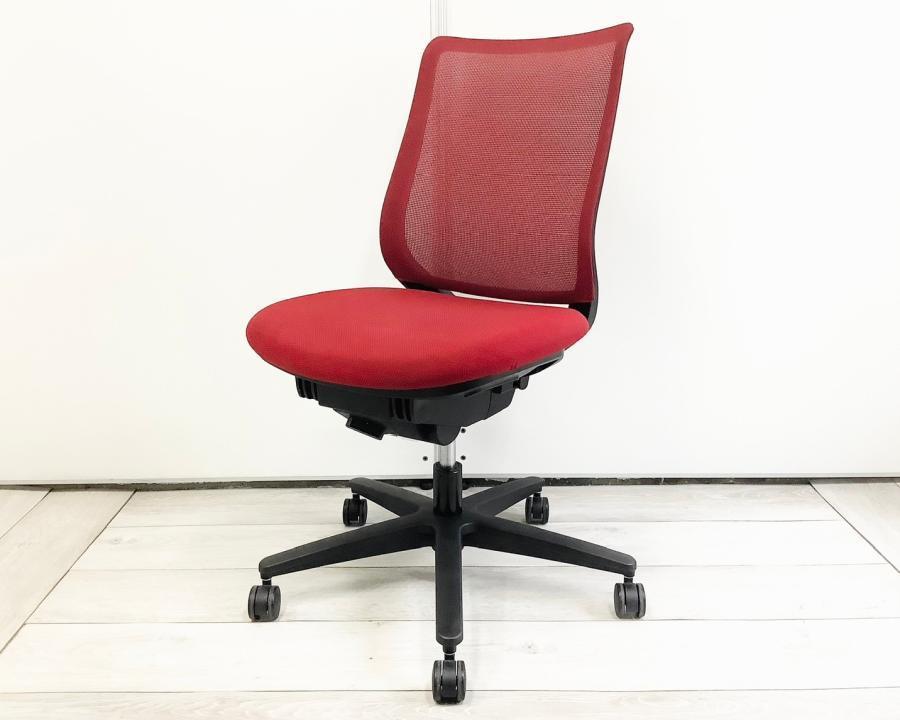 【在庫入替セール品！】人気のメッシュチェア！【ホワイトの家具に映えます！】 コクヨ/フォスターミトラ/レッド/メッシュチェア
                        ミトラシリーズ
                                    中古
            