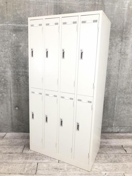 【在庫入替えセール！】【移転や増員を検討されている方にオススメ！】■生興　SLKシリーズ　8人用ロッカー　2段×4列　■ニューグレー　■シリンダー錠　【常に人気の高い更衣用ロッカー！】
                        ＳＬＫロッカー
                                    中古
            