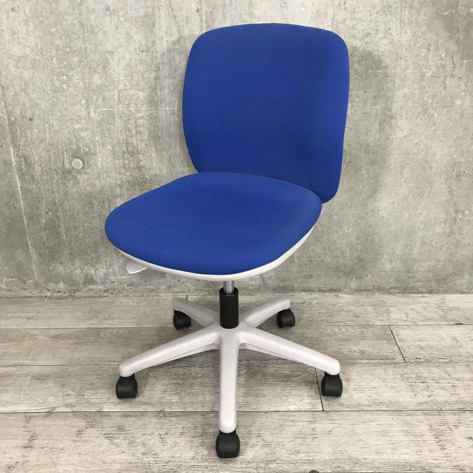 【6脚入荷】ローコストハイパフォーマンス！肘かけ無しタイプ⇒ブルーエニーザ◆内田洋行製
                        エニーザ
                                    中古
            