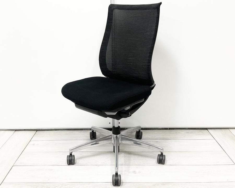 【テクスチャードメッシュ】【限定１脚】大人気／定番／前傾チルト　◆KOKUYO／コクヨ　◆Bezel／ベゼル ※横浜本店撮影画像※
                        ベゼル アルミポリッシュ
                                    中古
            