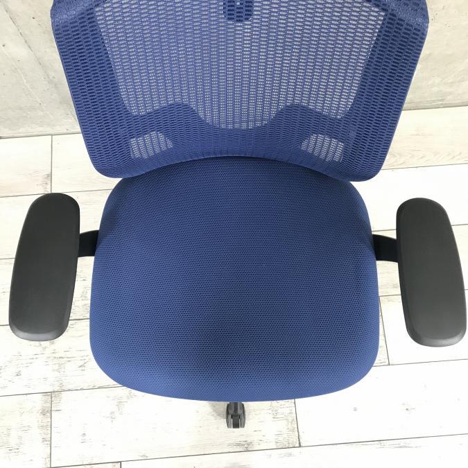 【中古】シルフィーメッシュ オカムラ/okamura 肘付ローバックチェア 444107 - 中古オフィス家具ならオフィスバスターズ