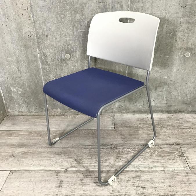 【在庫入れ替えセール！】■内田洋行/MP-150シリーズ/ブルー×ホワイト/スタッキングチェア　※積み重ねてコンパクトに収納できます！
                        MP-150シリーズ
                                    中古
            