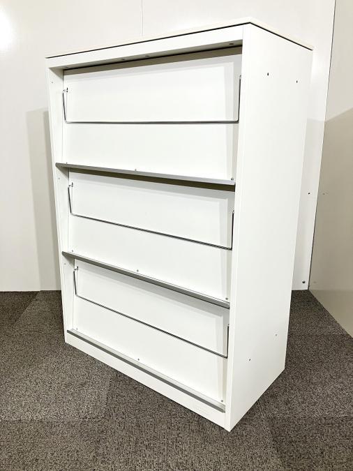 【オフィスの共用部やエントランスなどに！】オカムラ（okamura）　レクトライン　雑誌架　ホワイト　幅800×400㎜
                        レクトライン
                                    中古
            