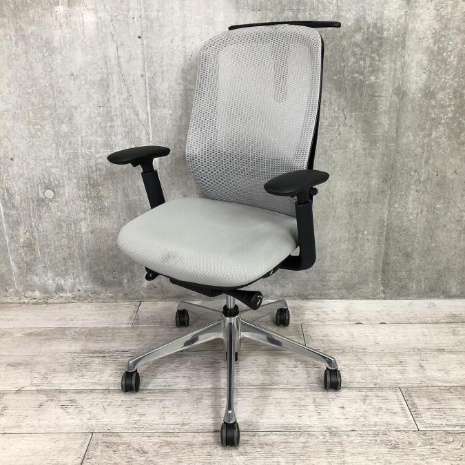 【グレーだよ！全員集合！】◆オカムラ/シルフィーメッシュ/グレー　◆ハイバック/可動肘/ハンガー付き　【弊社使用欄：
                        シルフィーメッシュ
                                    中古
            