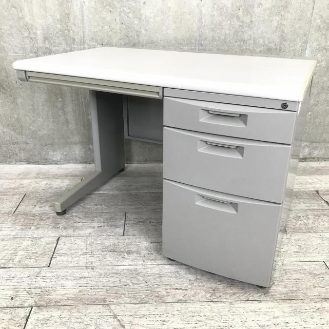 【コンパクトサイズW1000！】■イトーキ　片袖デスク　W1000㎜　CZYシリーズ　■ウォームライト
                        CZYデスク
                                    中古
            