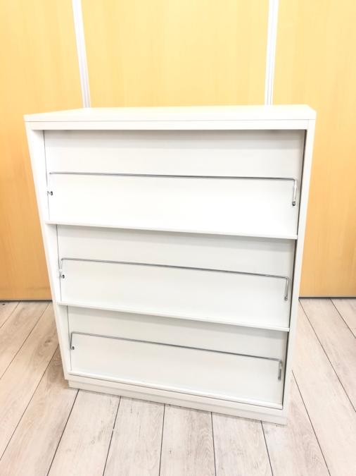 【カタログ・パンフレットの収納に！】◆イトーキ/雑誌架/ホワイト【倉庫在庫品】【TH】
                        シンライン
                                    中古
            