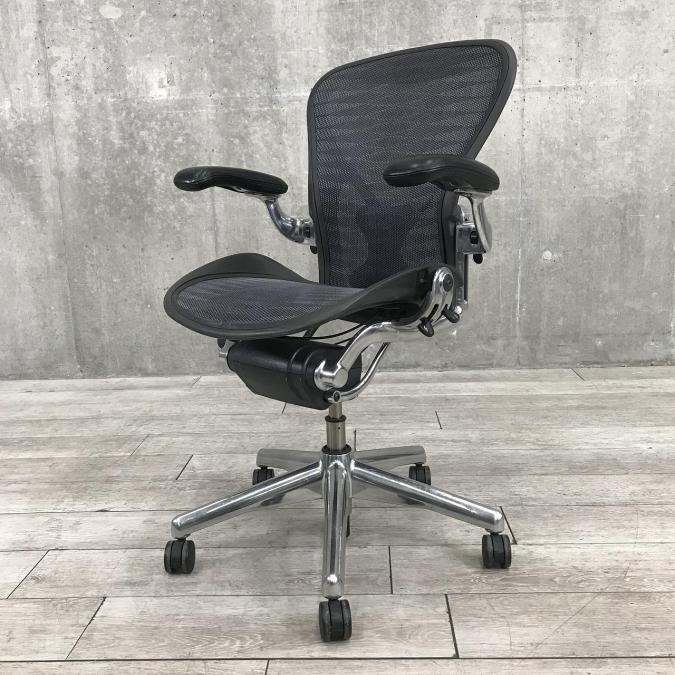 中古】アーロンチェア（ポスチャー フル装備） Herman Miller/ハーマンミラー 肘付ハイバックチェア 445784 -  中古オフィス家具ならオフィスバスターズ