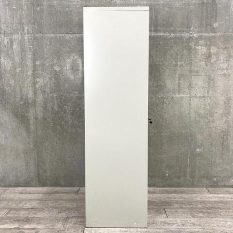 N2374 オカムラ スチール ロッカー 3連 3人用 縦型 900×500×1800 中古 事務所 会社 オフィス家具 更衣室 控え室 脱衣所 -  ロッカー