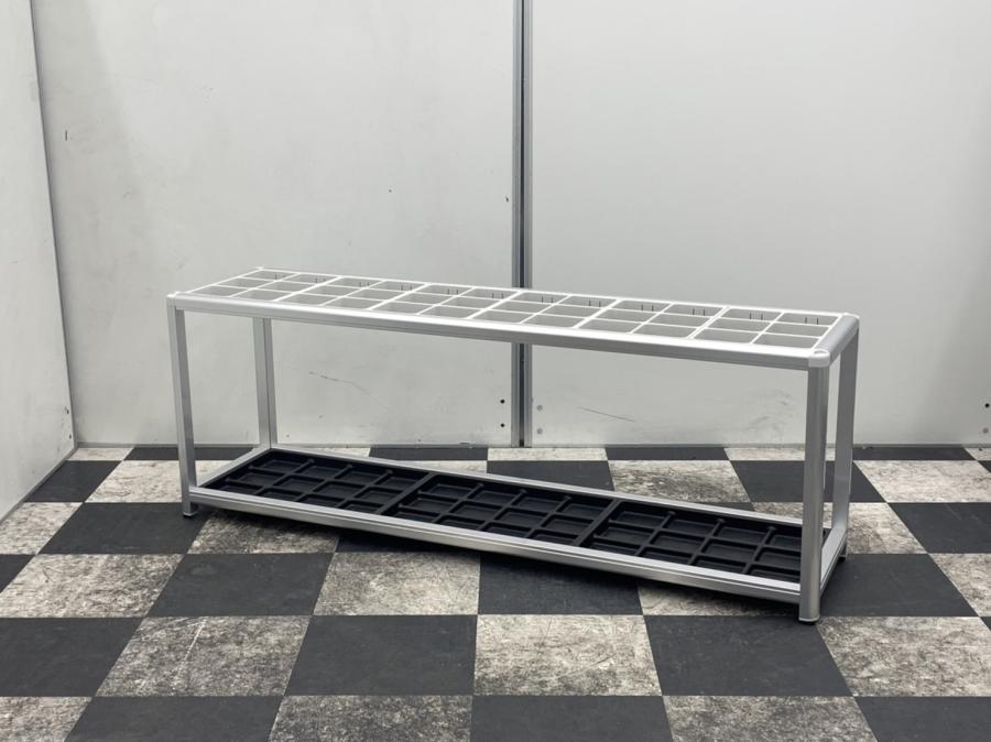 【36マス傘立て】　大容量傘立て　■丈夫なアルミタイプ
                        その他シリーズ
                                    中古
            