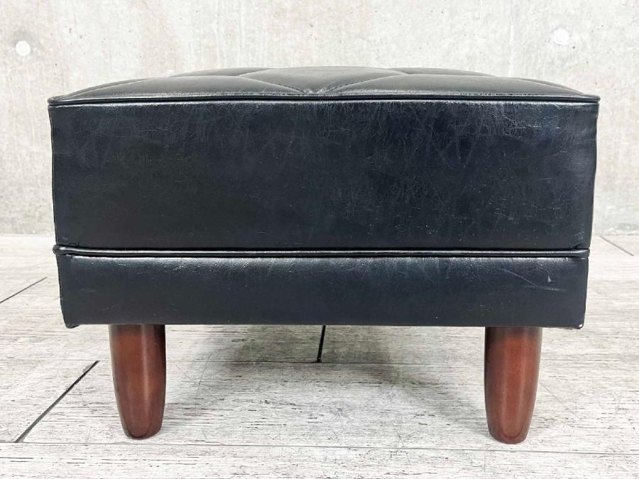 中古　カリモク 60 ※傷あり　黒　合皮 カリモク ソファ 1人掛け WS1120BW 合成皮革 コンパクト 木肘