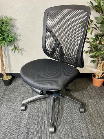 イナバ（INABA) yera(Yera Chair) - 中古オフィス家具ならオフィス 